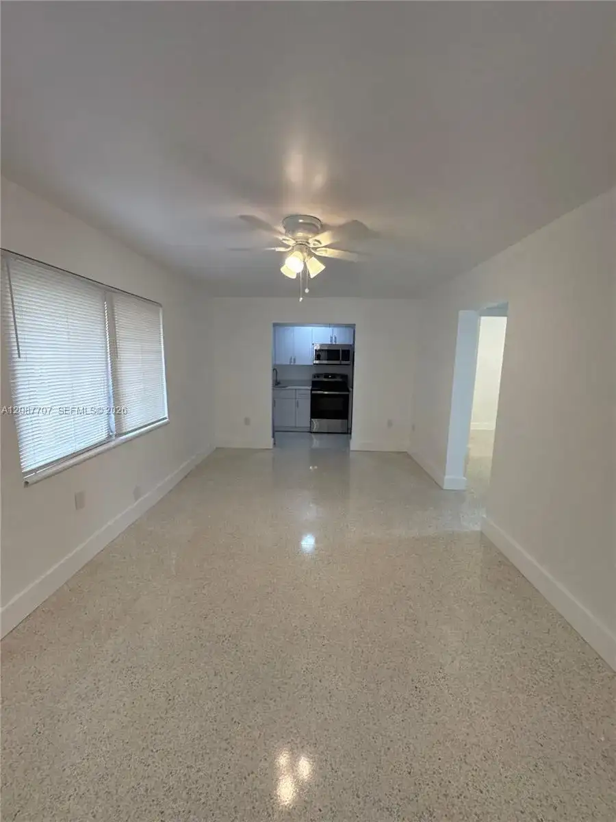 649 SW 7th St # 10, Miami FL 33130 photo 3