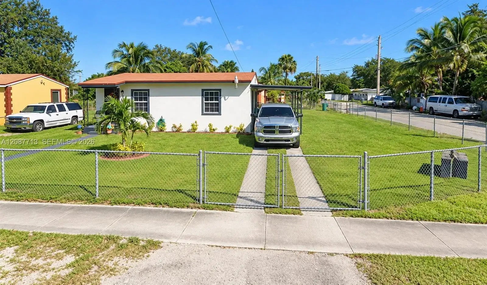 2101 NW 87th St, Miami FL 33147 photo 2