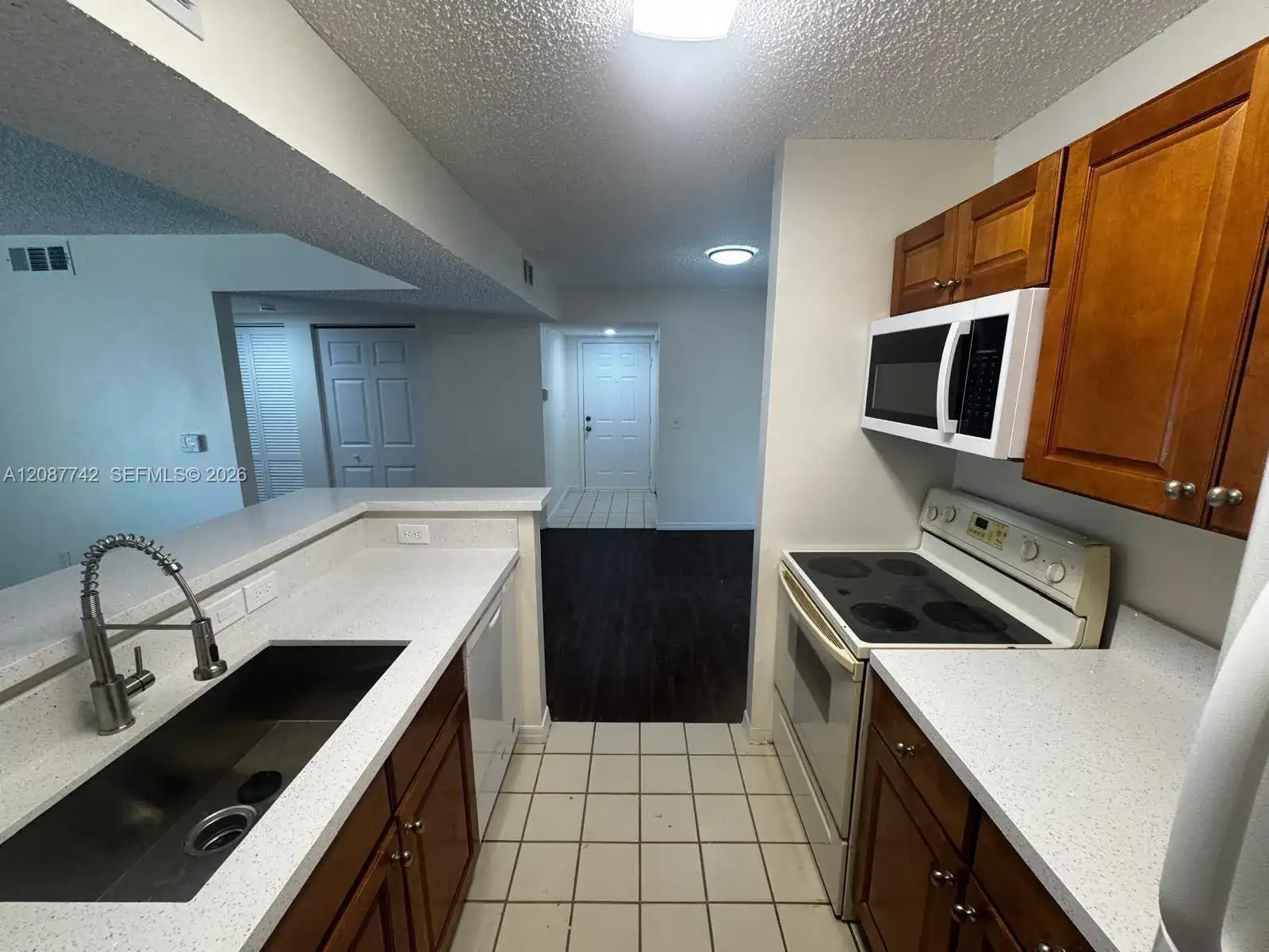 3995 W Mcnab Rd # B110, Pompano Beach FL 33069