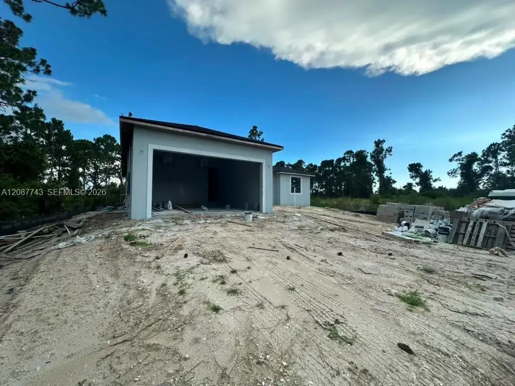 15825 Lakeland Circle, Other City - In The State Of Florida FL 33981