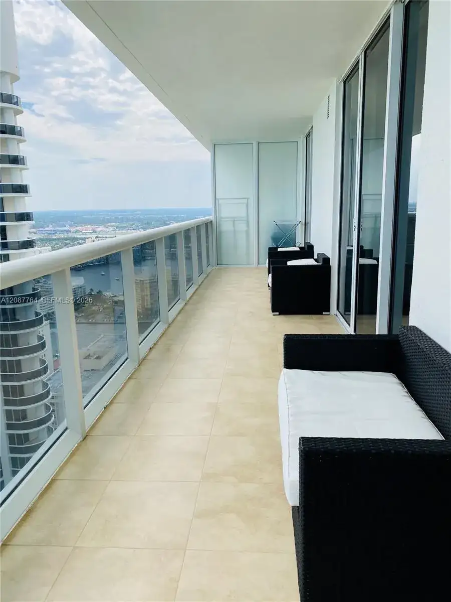 1830 S Ocean Dr # 4003, Hallandale Beach FL 33009 photo 5