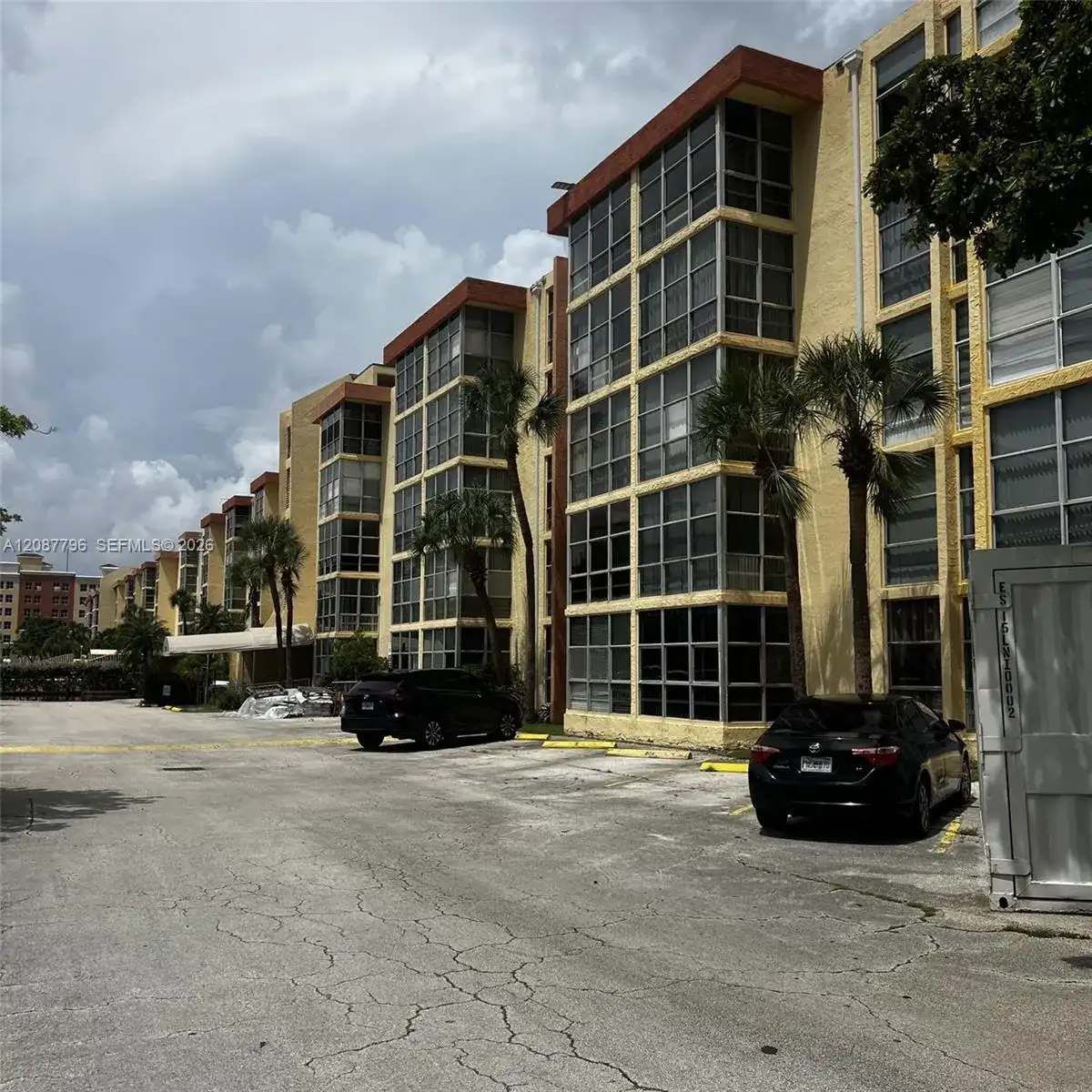 200 172nd St # 504, Sunny Isles Beach FL 33160