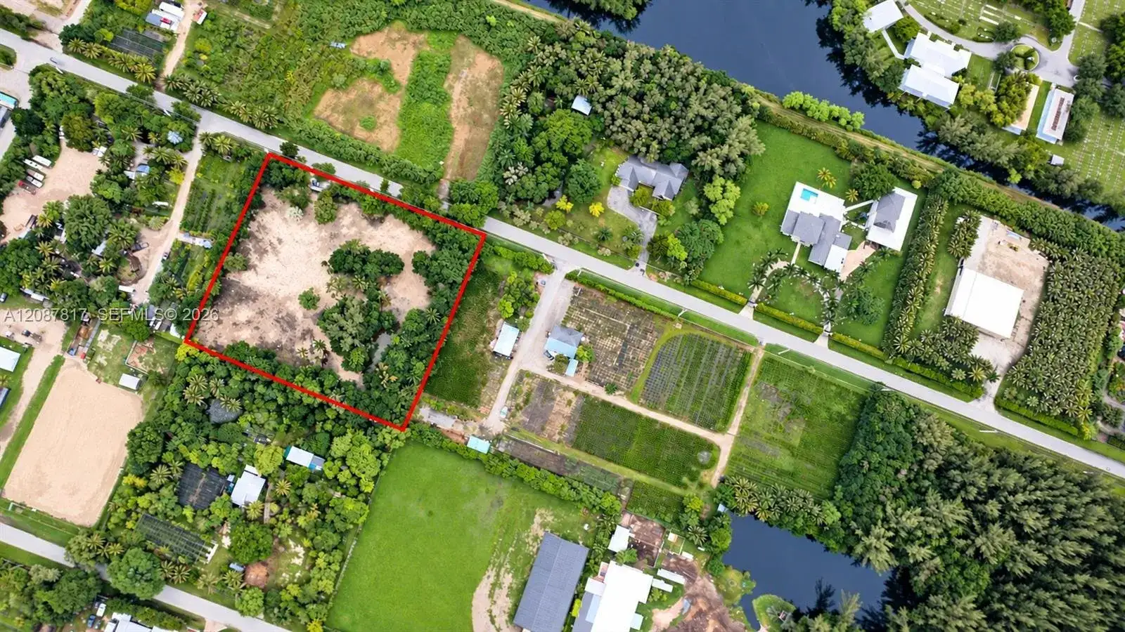 5200 SW 210th Ter, Southwest Ranches FL 33332 photo 2
