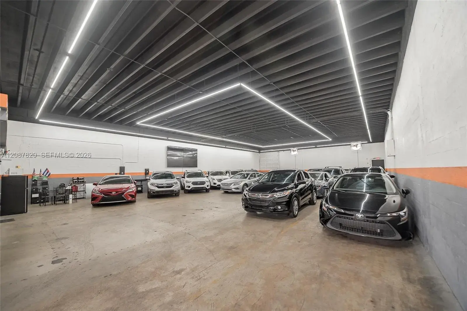 7250 NW 41st St # B, Miami FL 33166