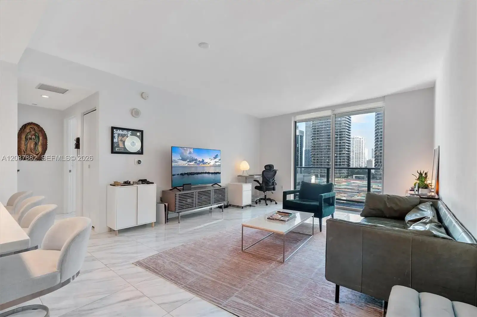 1100 S Miami Ave # 1609, Miami FL 33130 photo 3
