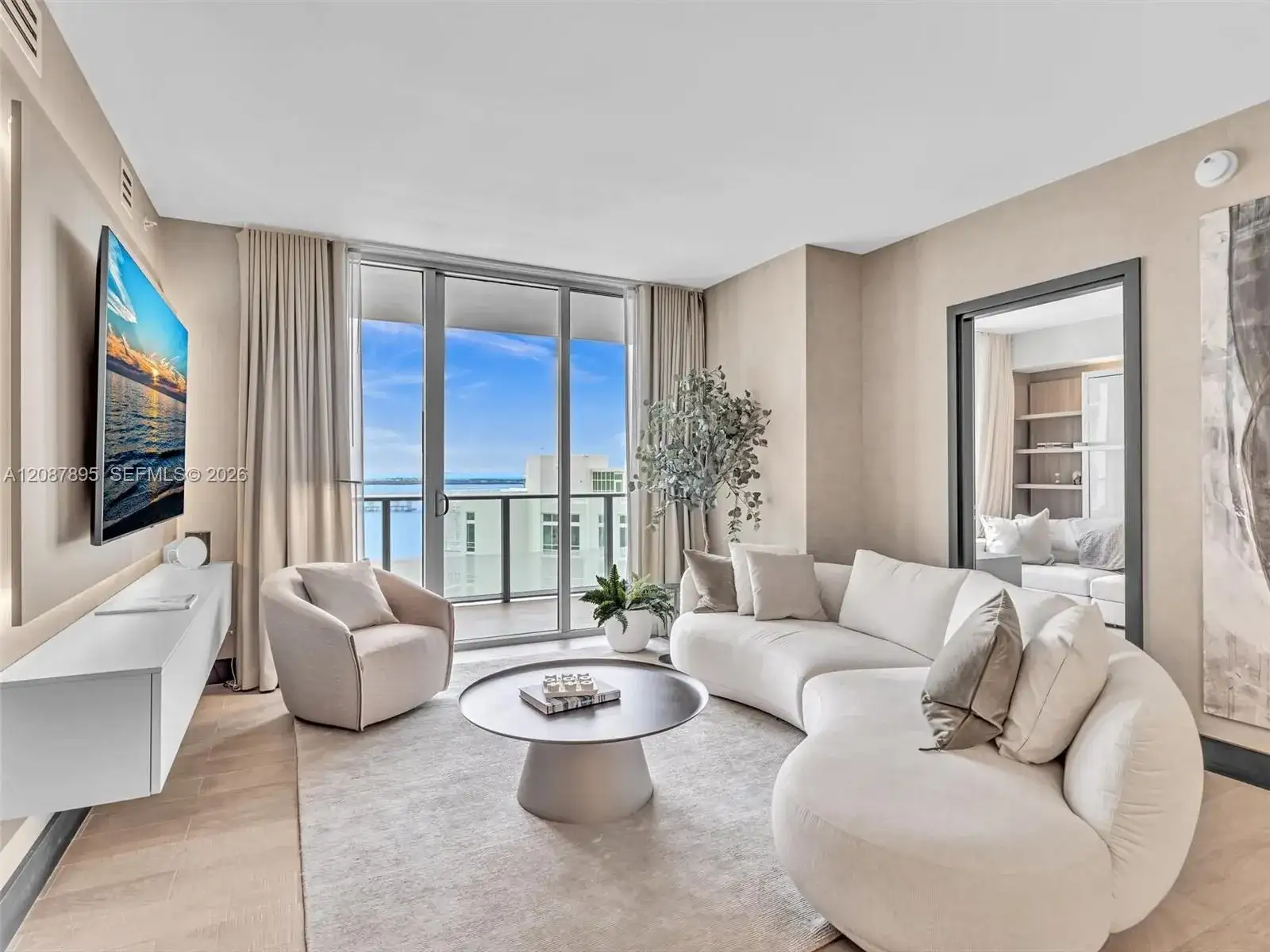 1300 NE Brickell Bay Dr # 2905, Miami FL 33131 photo 2