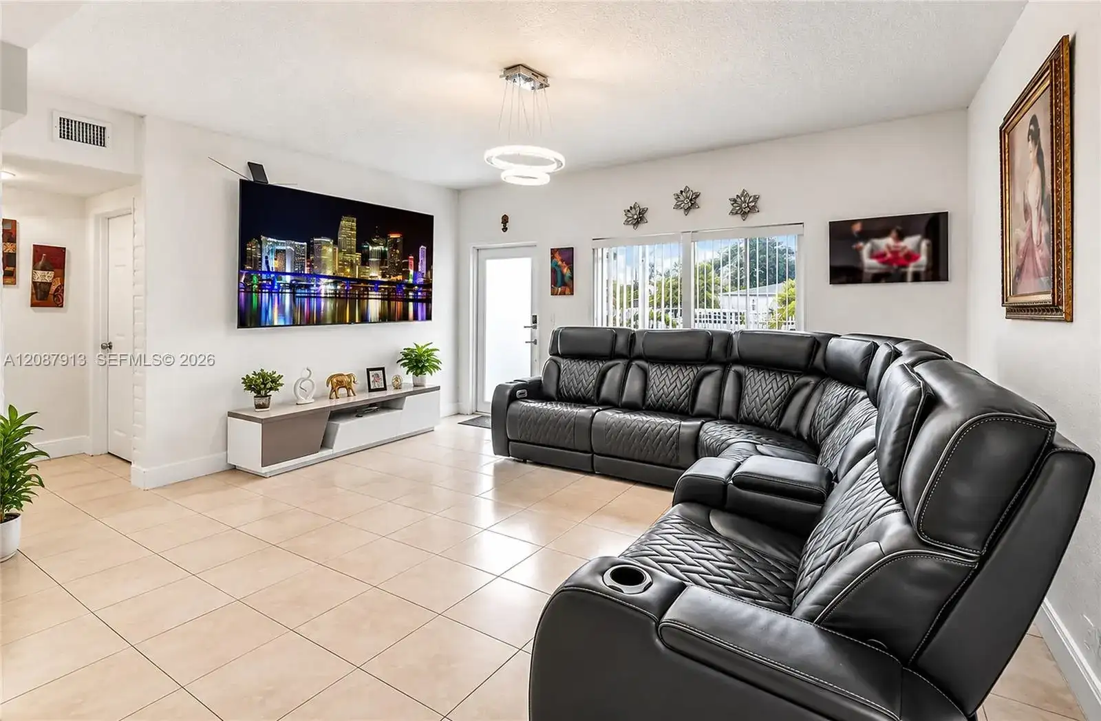735 NW 129th St, North Miami FL 33168 photo 5