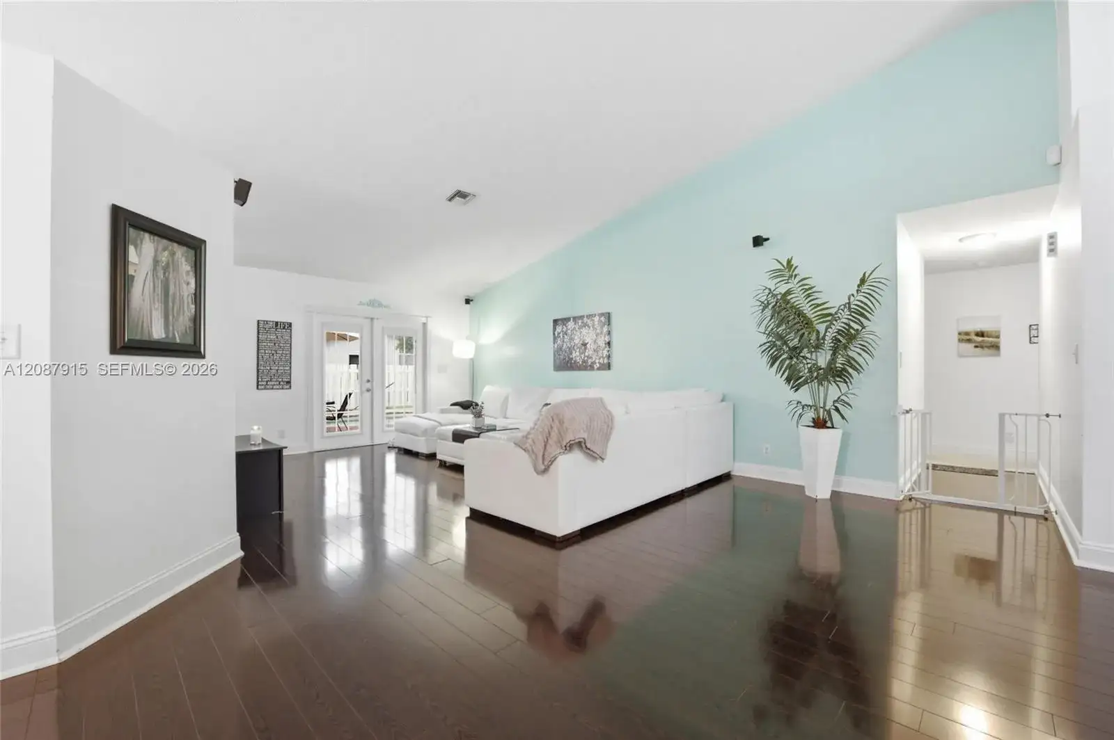 5346 NW 99th Way, Coral Springs FL 33076 photo 3