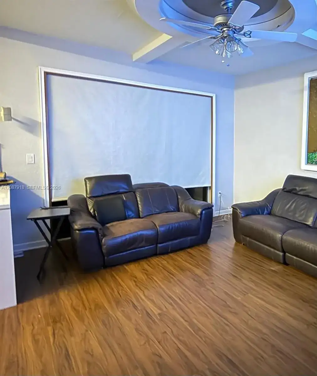 13226 SW 128th Psge, Miami FL 33186 photo 2