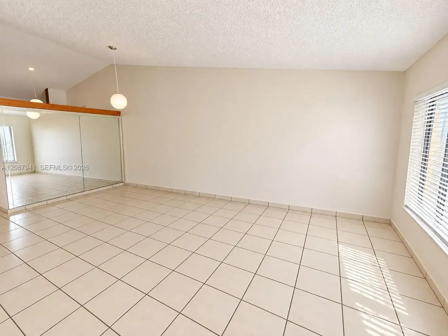12796 NW 102 CT, Hialeah Gardens FL 33018 photo 4