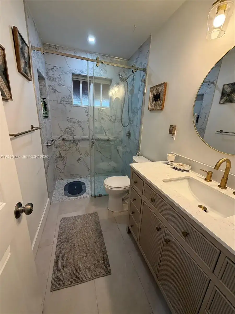 3495 W 13th Ave, Hialeah FL 33012 photo 2