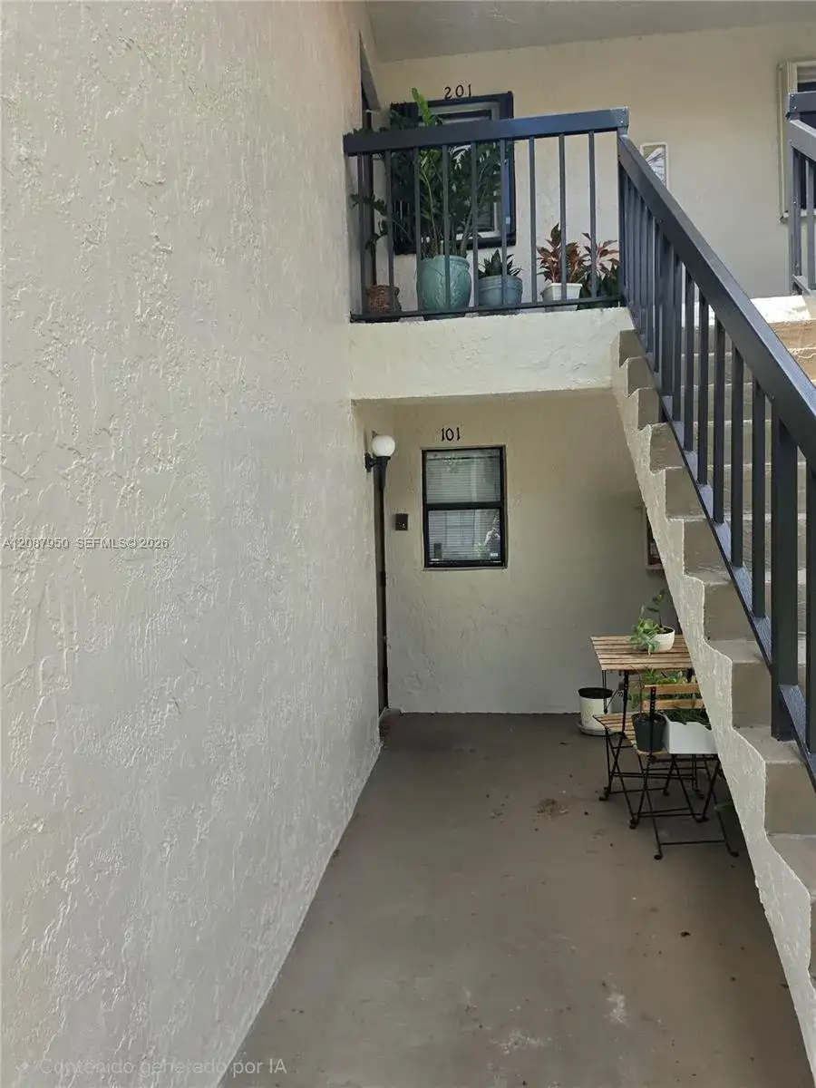 9708 Hammocks Blvd # 32, Miami FL 33196 photo 3