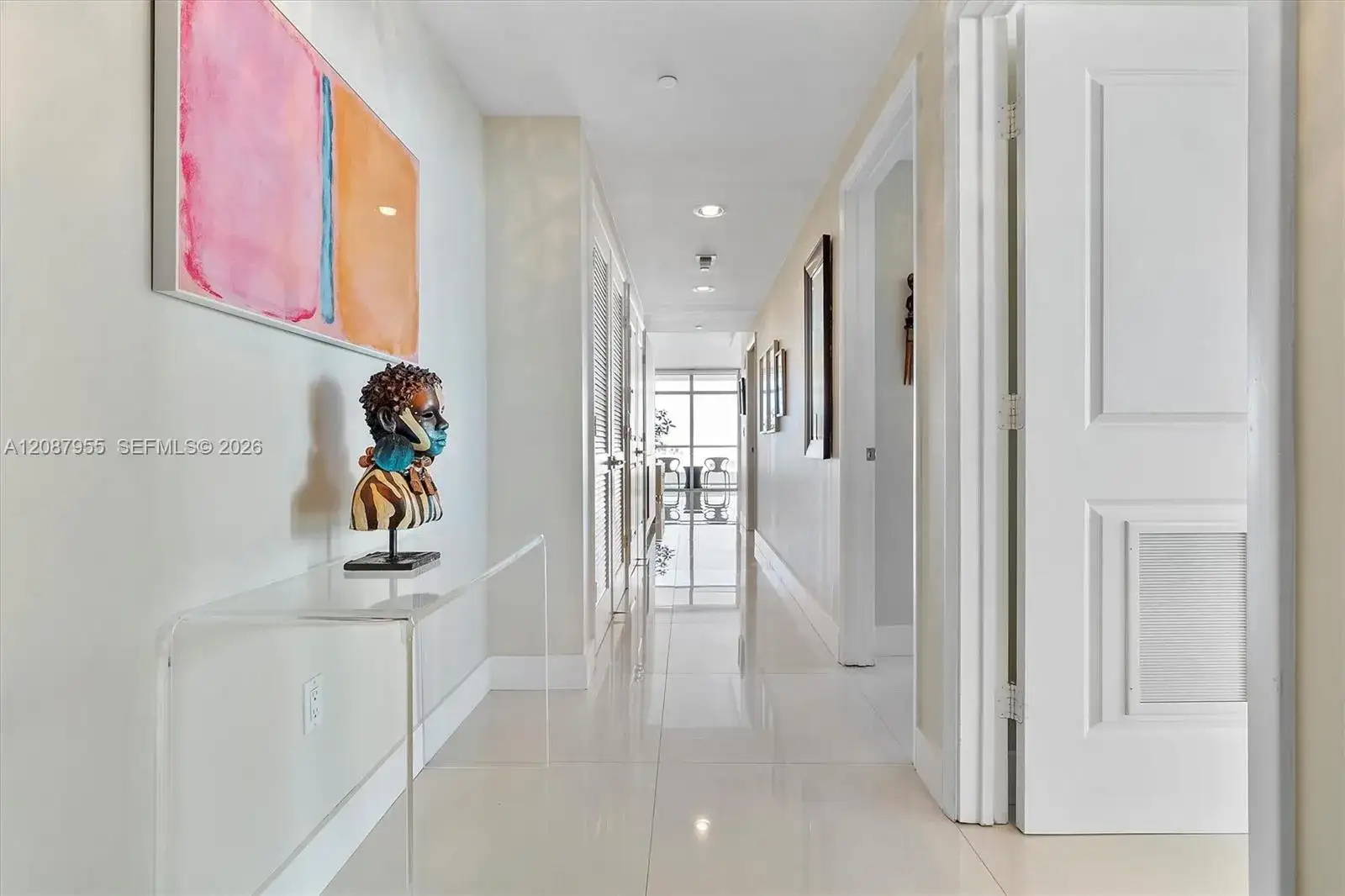 3737 Collins Ave # 804, Miami Beach FL 33140 photo 2