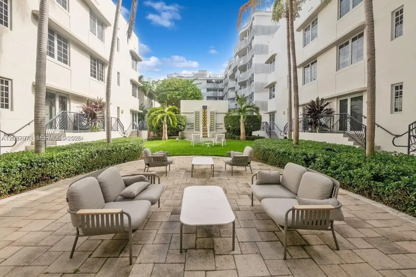 435 21st St # 303, Miami Beach FL 33139 photo 4