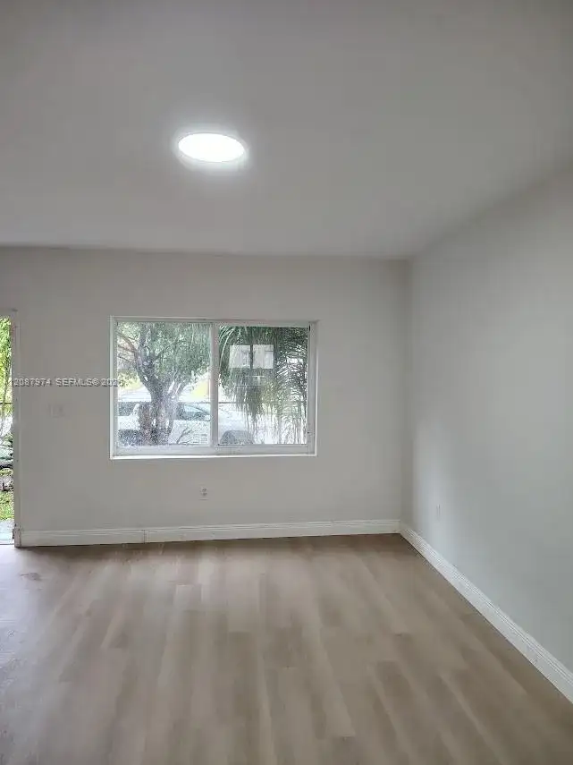 231 NW 83rd St # 231, Miami FL 33150 photo 2