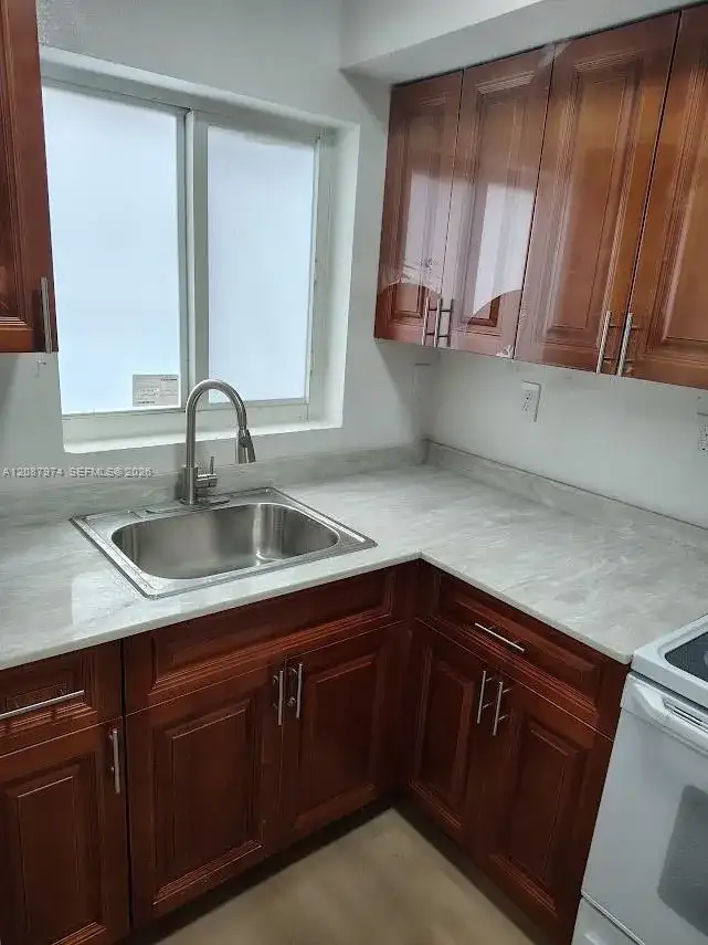 231 NW 83rd St # 231, Miami FL 33150 photo 4