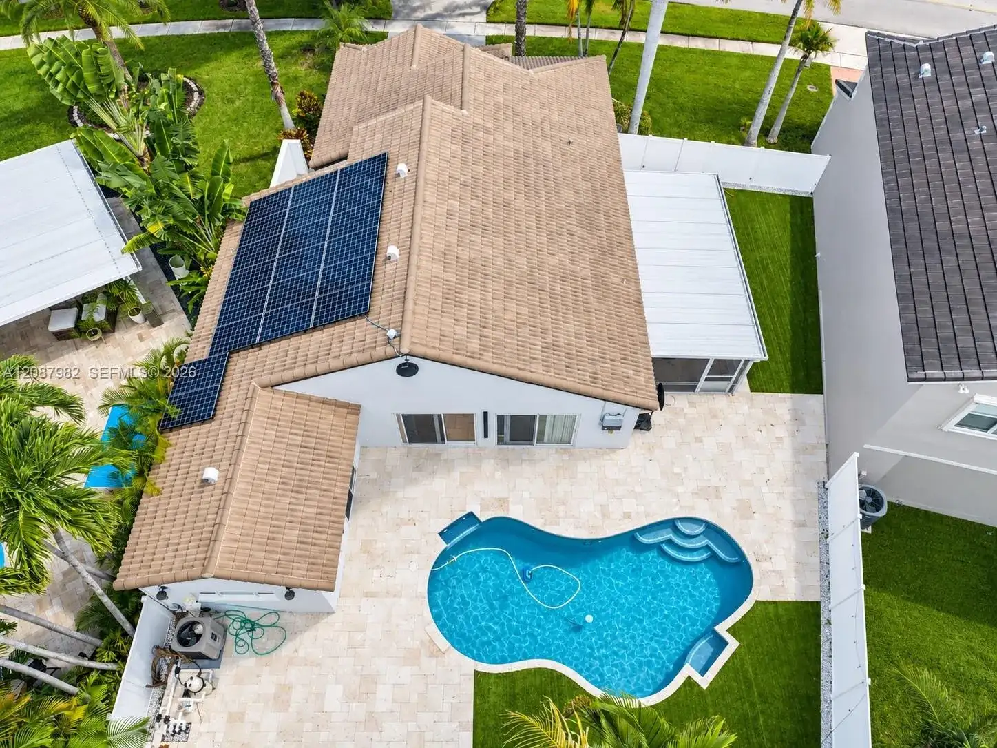 17542 NW 12th St, Pembroke Pines FL 33029 photo 5