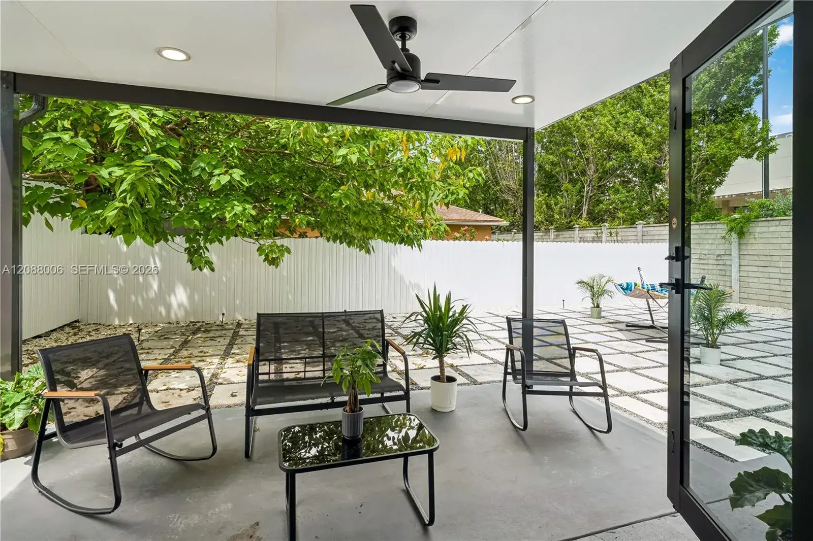 3737 Frow Ave, Miami FL 33133