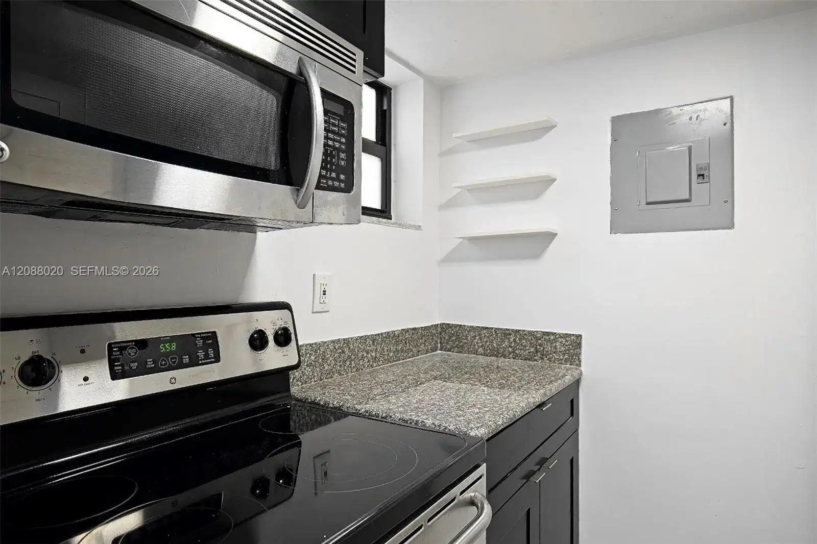 4271 NW 11th St # 2, Miami FL 33126 photo 4