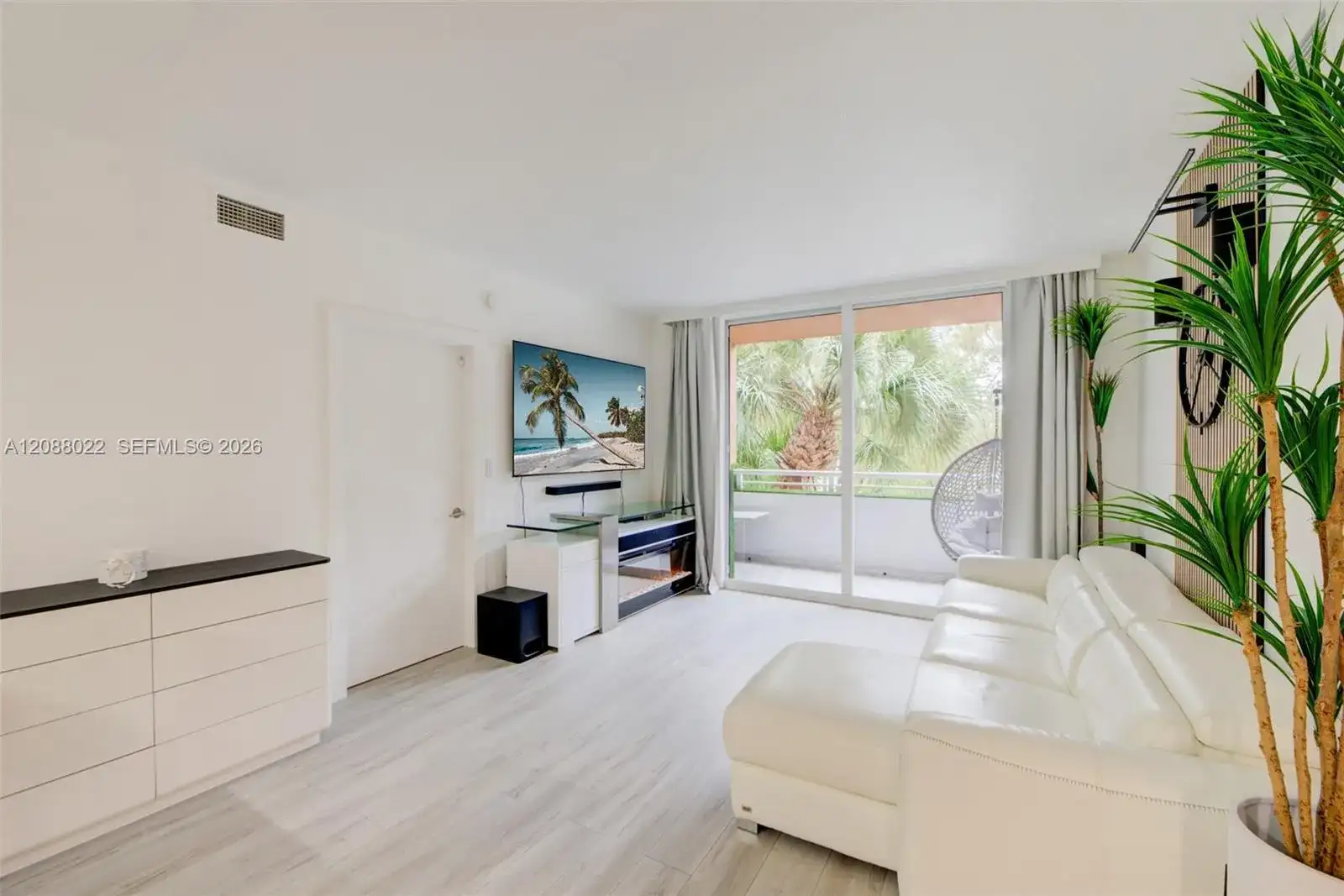 2775 NE 187th St # 215, Aventura FL 33180 photo 2