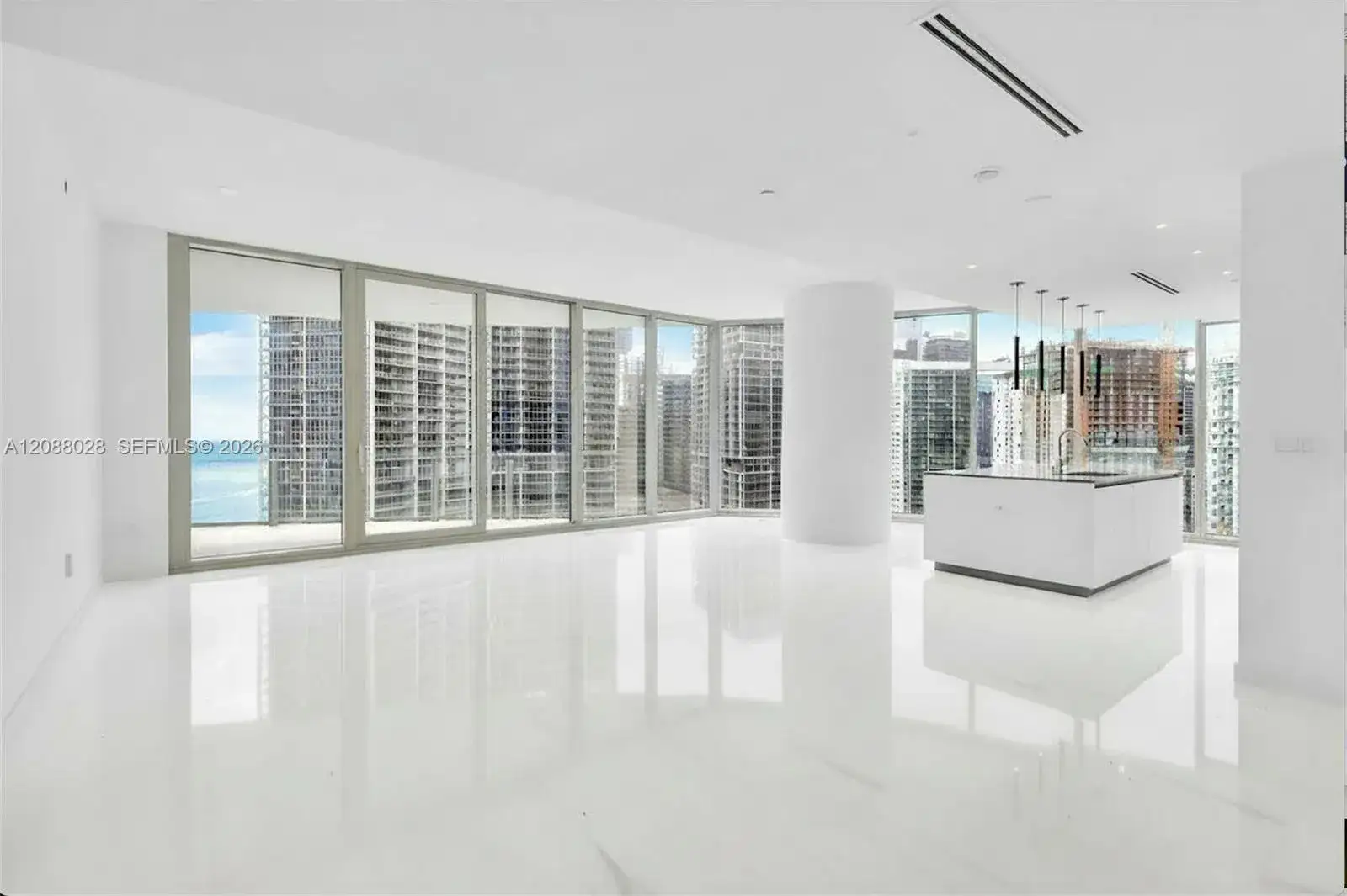 300 Biscayne Boulevard Way # 2907W, Miami FL 33131 photo 2