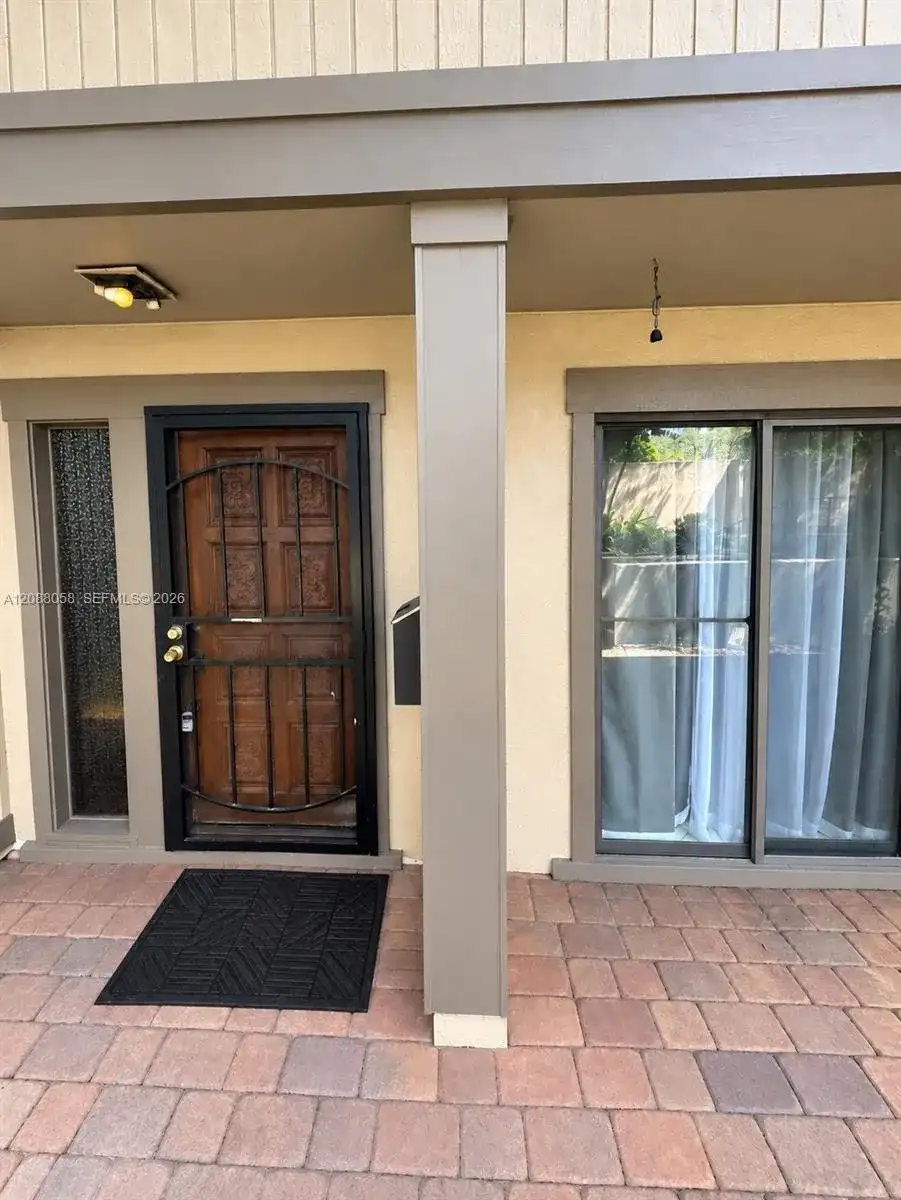 666 Lake Villas Dr # 0, Other City - In The State Of Florida FL 32701