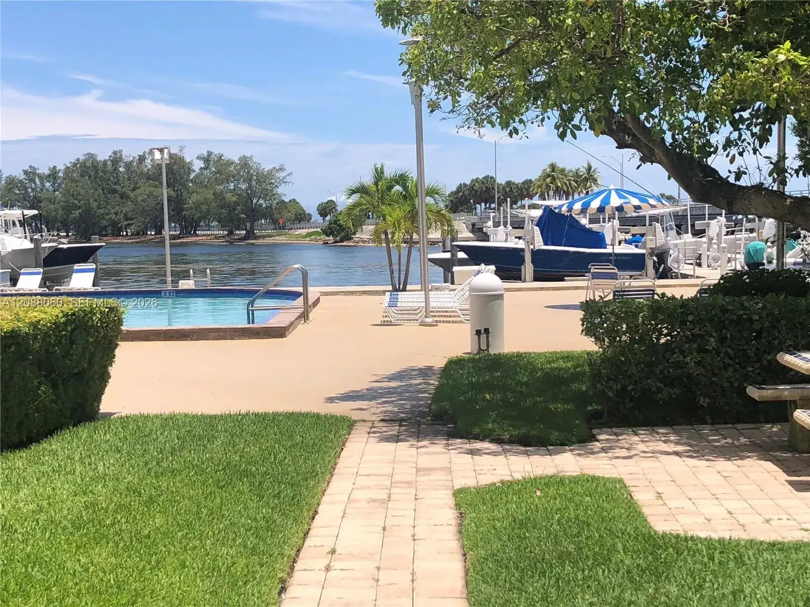 150 SE 25th Rd # 7E, Miami FL 33129 photo 2