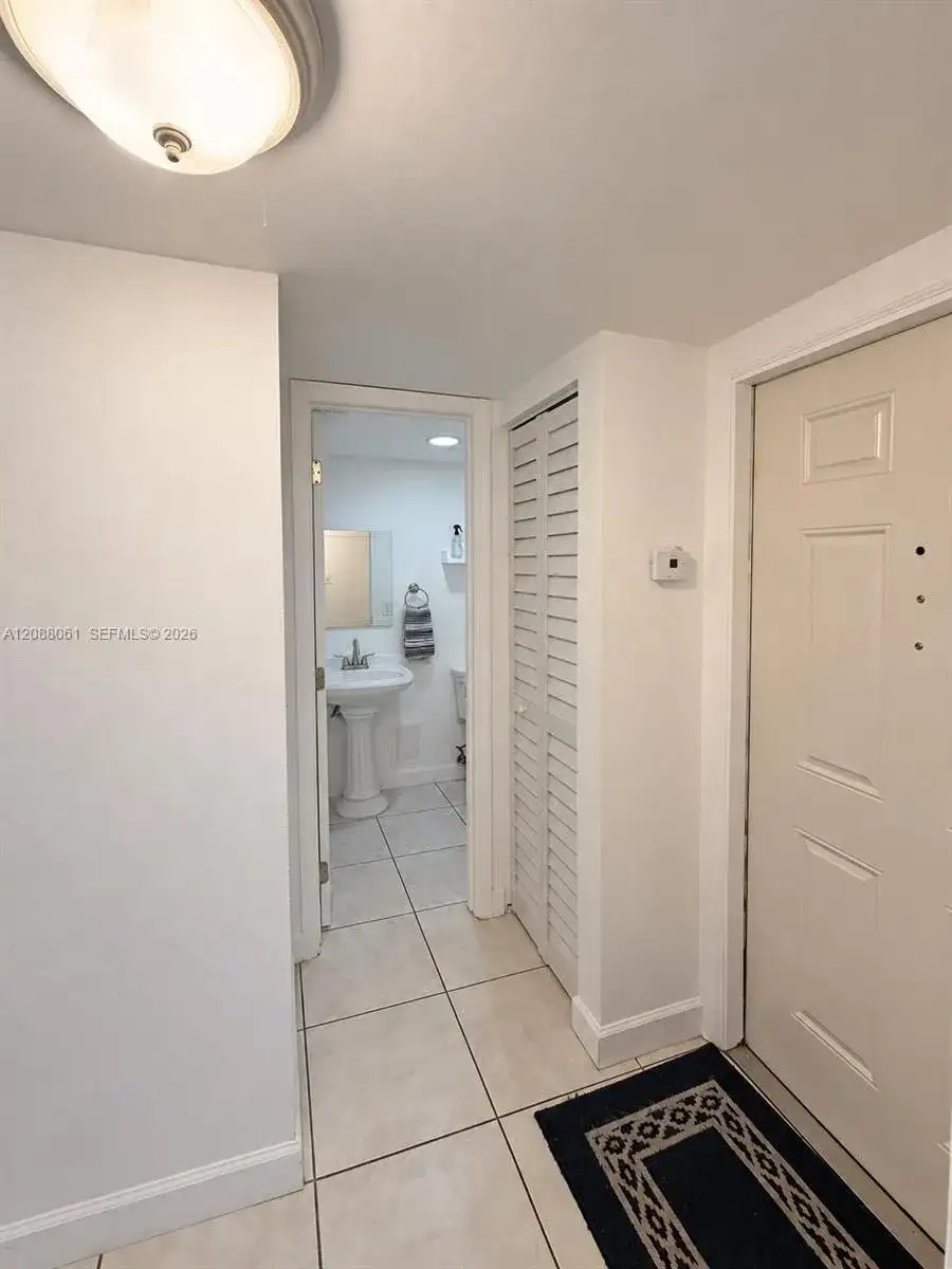 10625 SW 112th Ave # 111, Miami FL 33176 photo 4