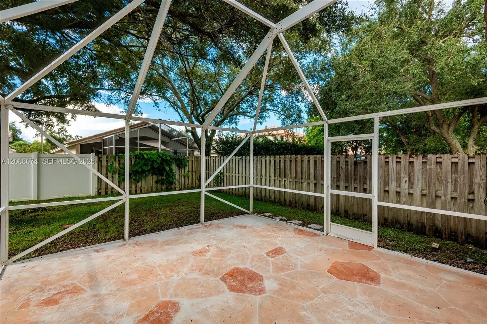 17022 NW 12th St, Pembroke Pines FL 33028 photo 4