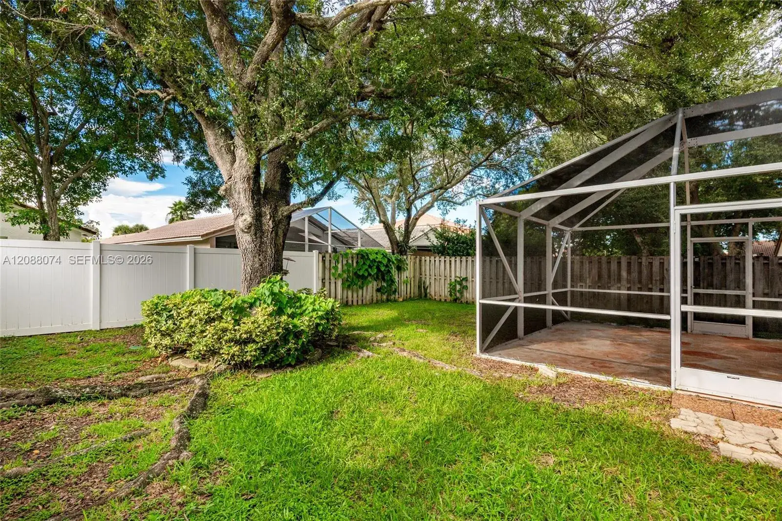 17022 NW 12th St, Pembroke Pines FL 33028 photo 5