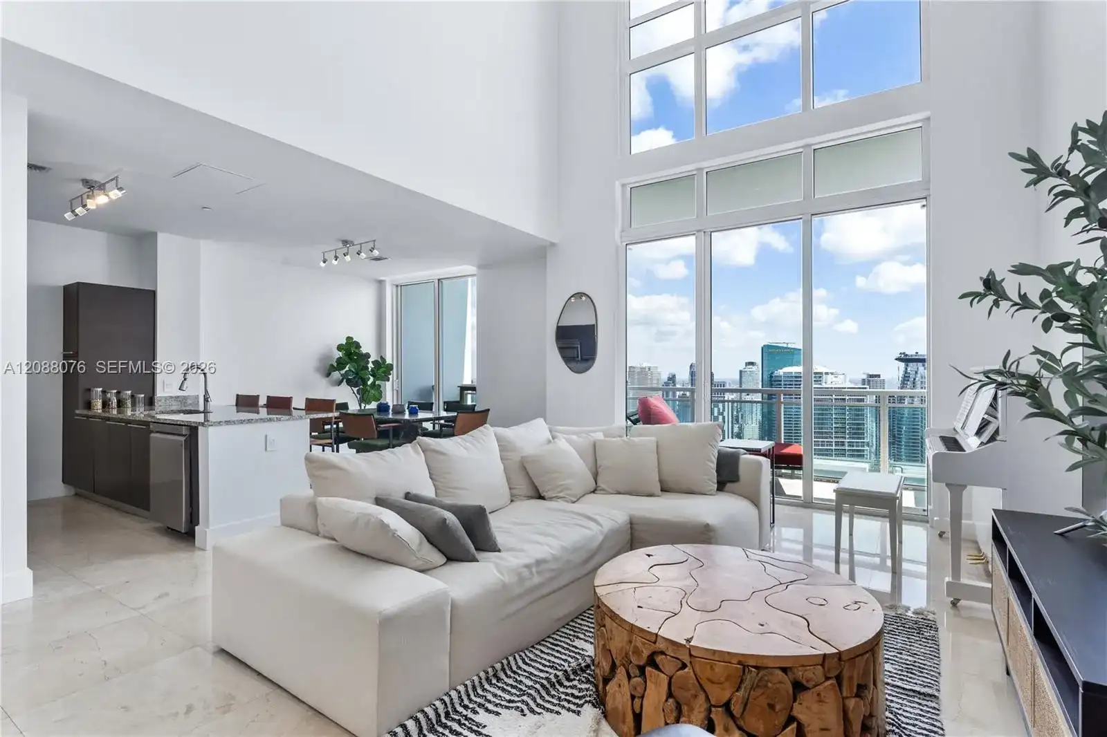950 Brickell Bay Dr # 5506, Miami FL 33131
