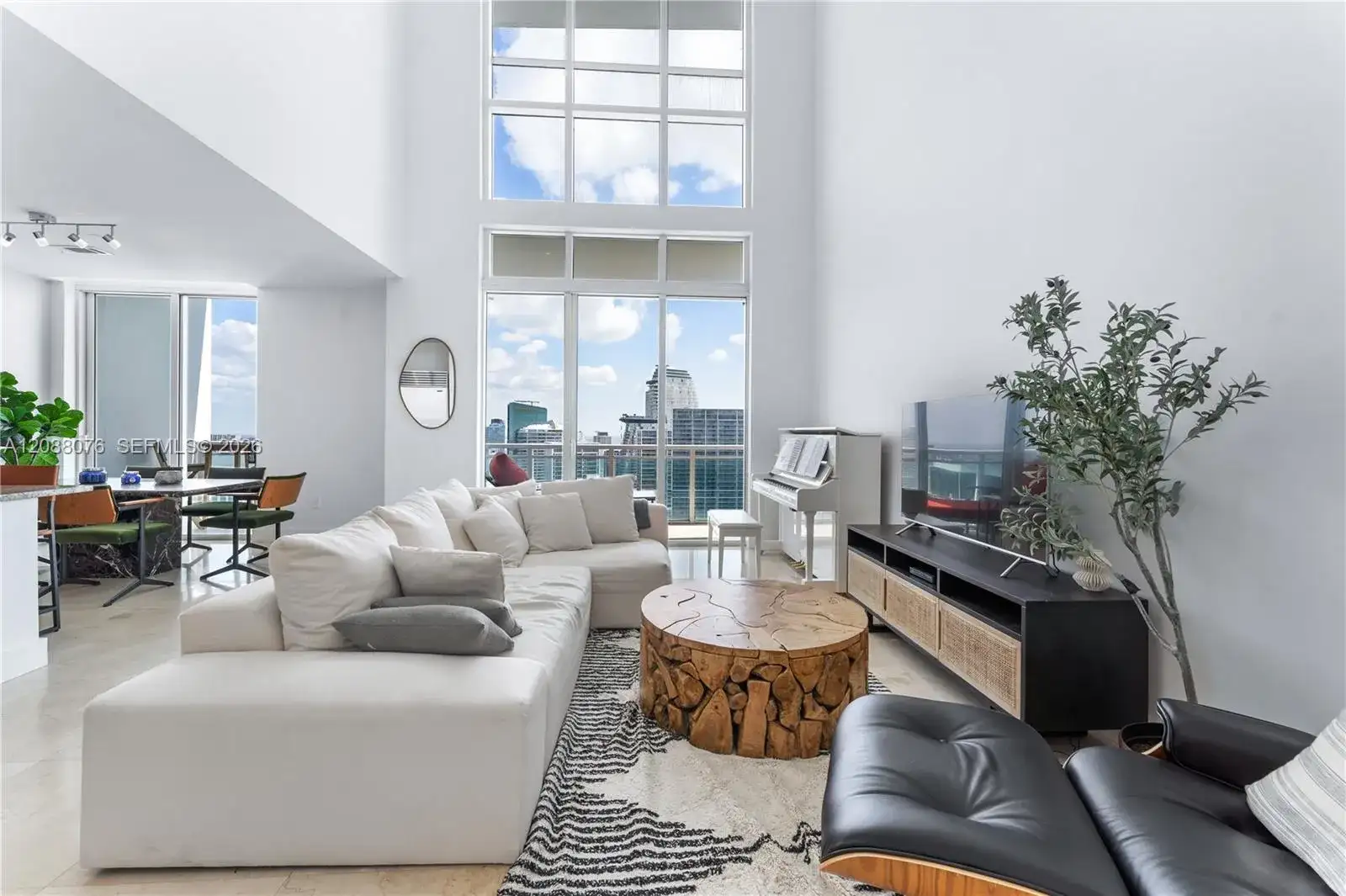 950 Brickell Bay Dr # 5506, Miami FL 33131 photo 2
