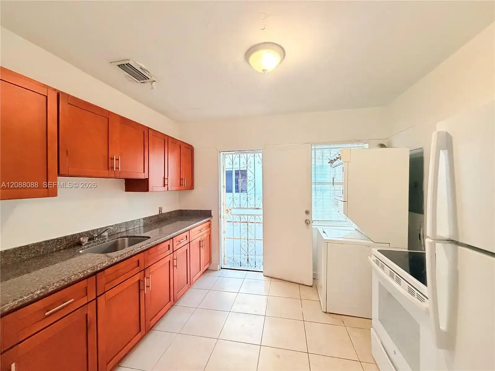 2410 NW 34th St # 2, Miami FL 33142