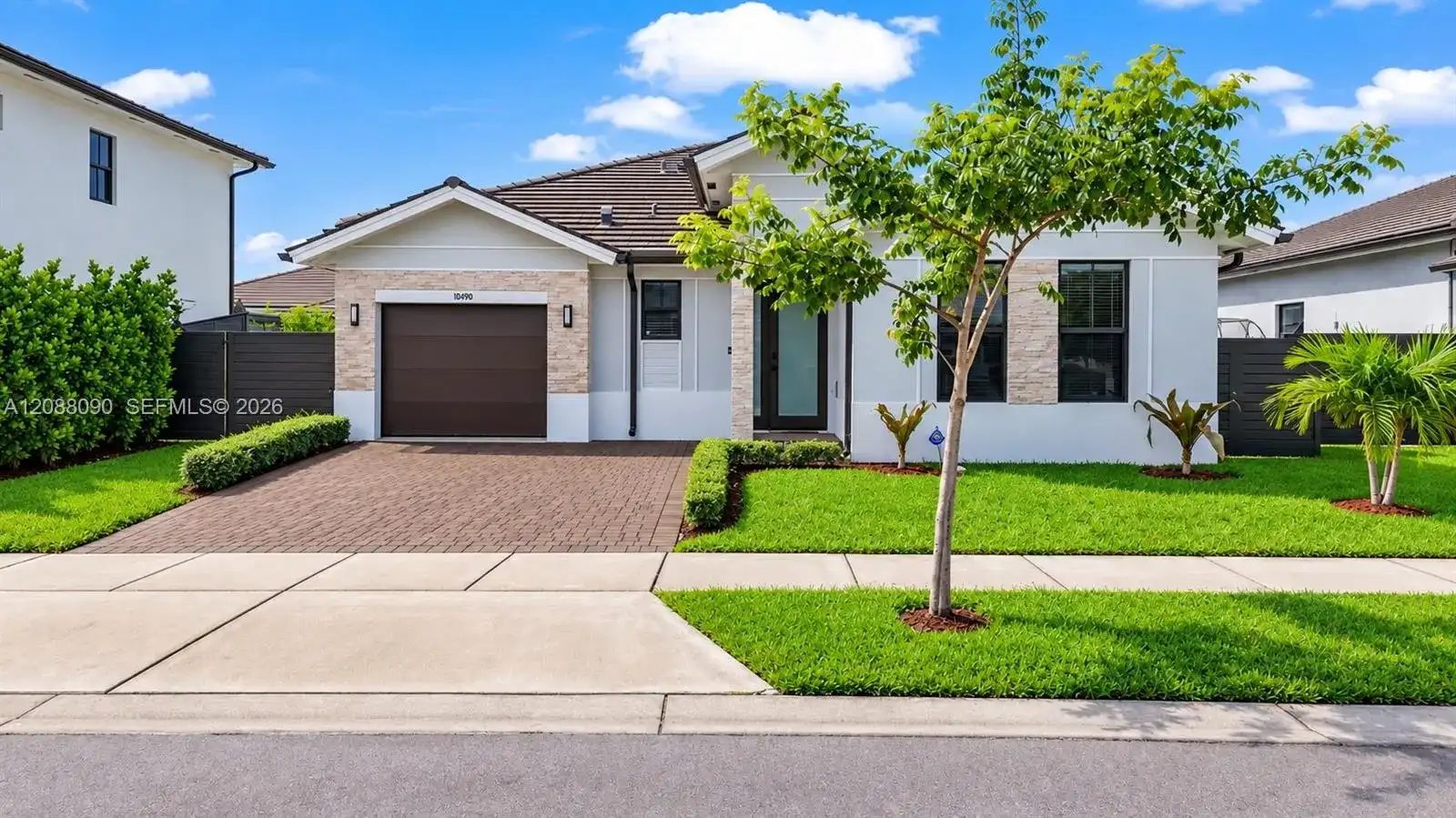 14540 SW 22nd St, Miami FL 33175 photo 3