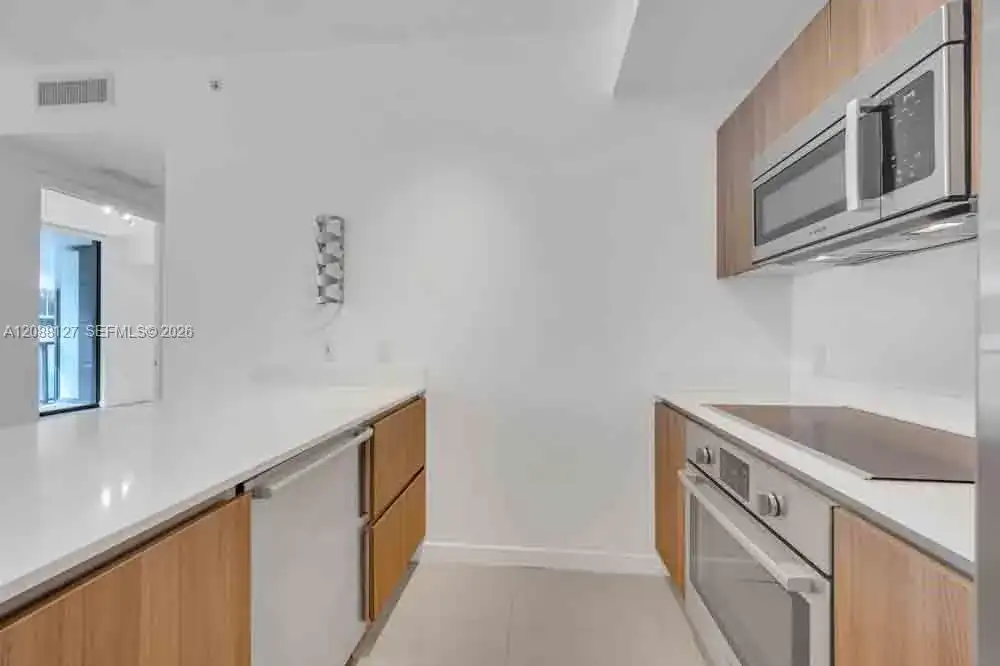 201 SW 17th Rd # 302, Miami FL 33129 photo 3