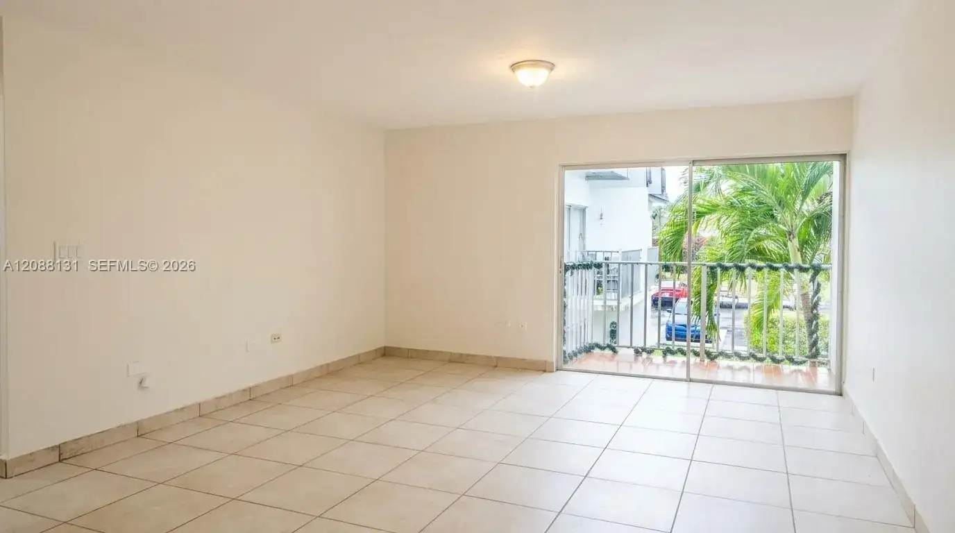 7238 SW 94th Pl # D5, Miami FL 33173 photo 2