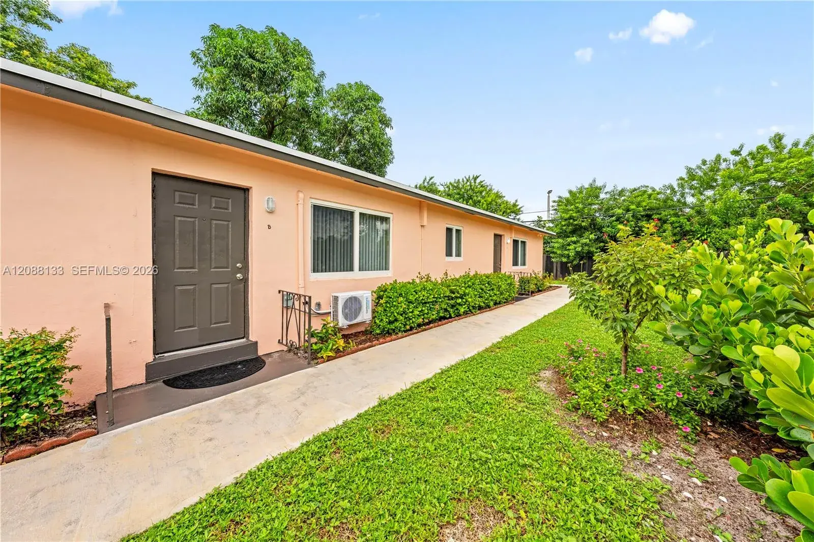 612 NW 10th Ter # B, Fort Lauderdale FL 33311