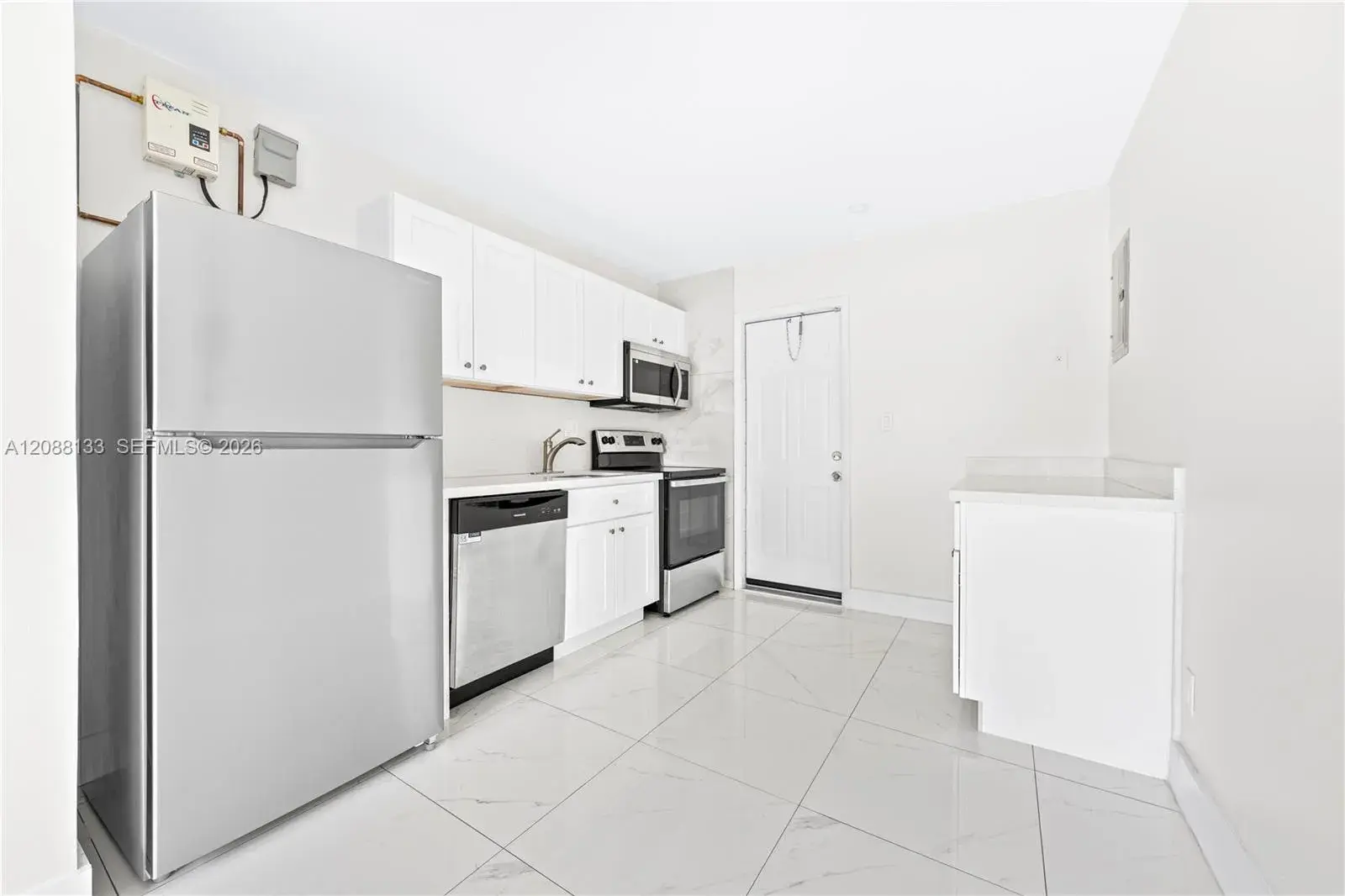 612 NW 10th Ter # B, Fort Lauderdale FL 33311