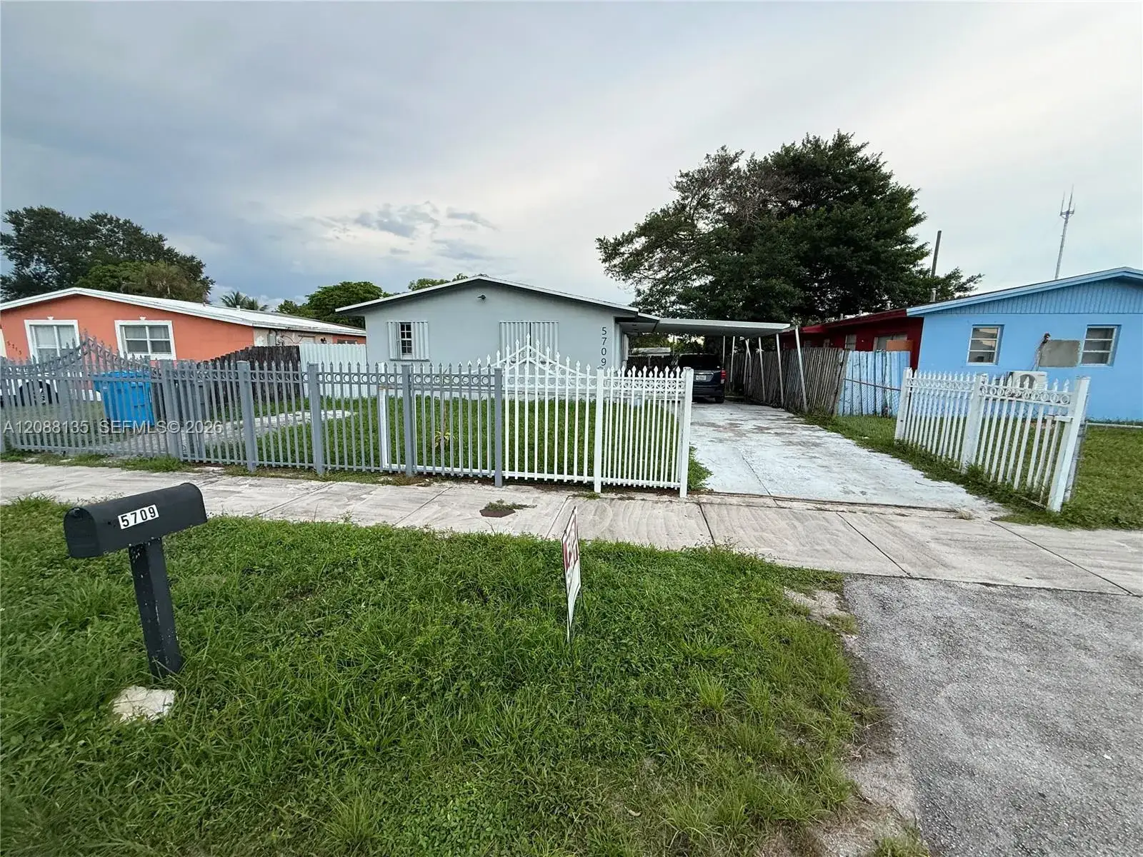 5709 SW 36th Ct # 0, West Park FL 33023