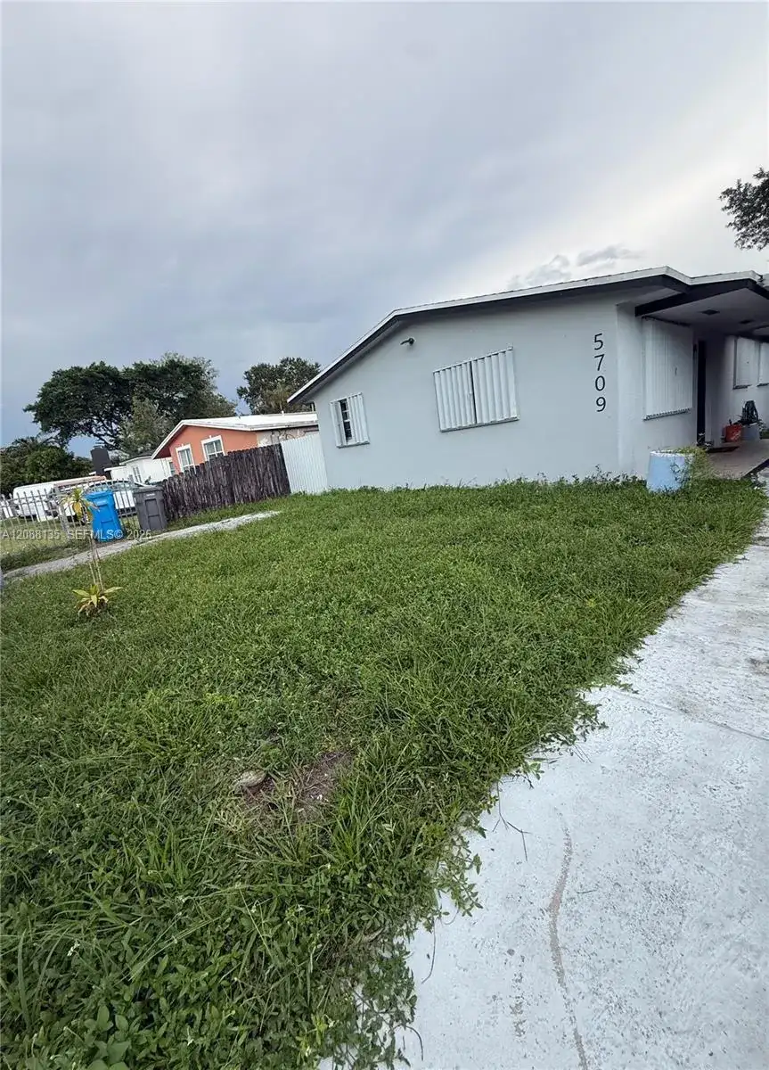 5709 SW 36th Ct # 0, West Park FL 33023 photo 2