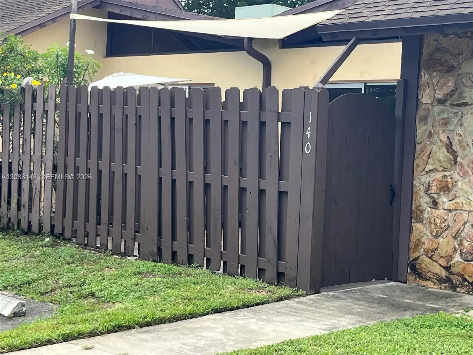 140 Fox Rd # 46, Hollywood FL 33024 photo 3