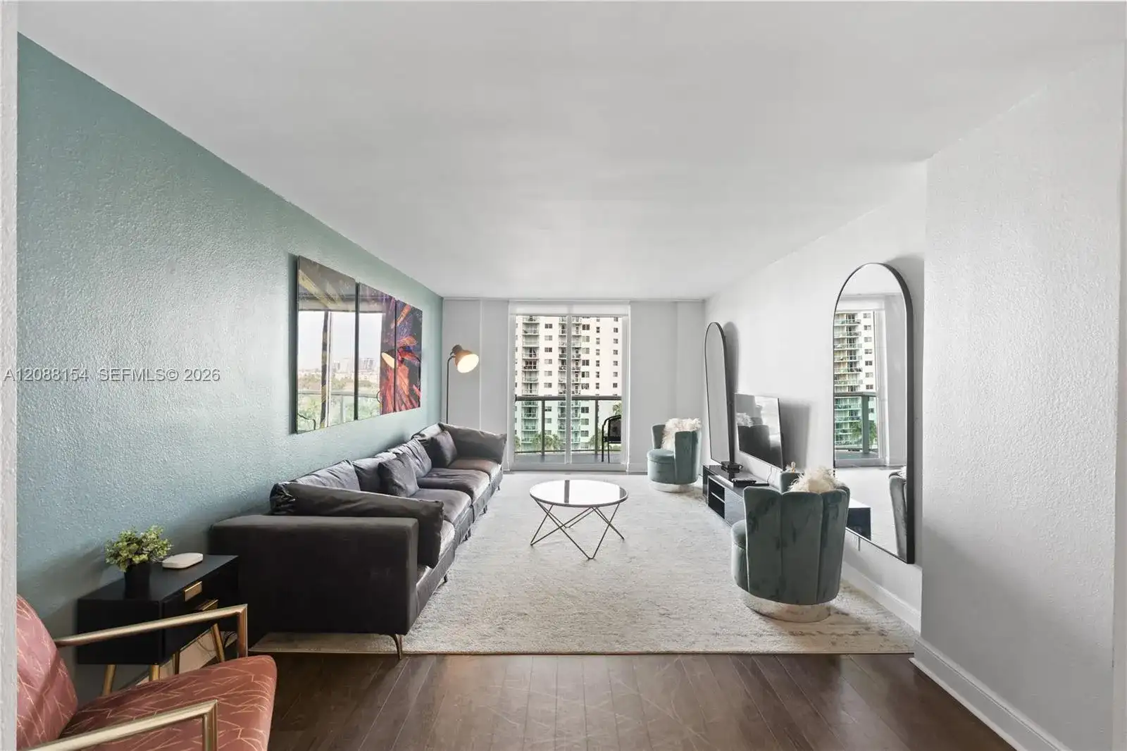 19370 Collins Ave # 816, Sunny Isles Beach FL 33160 photo 2