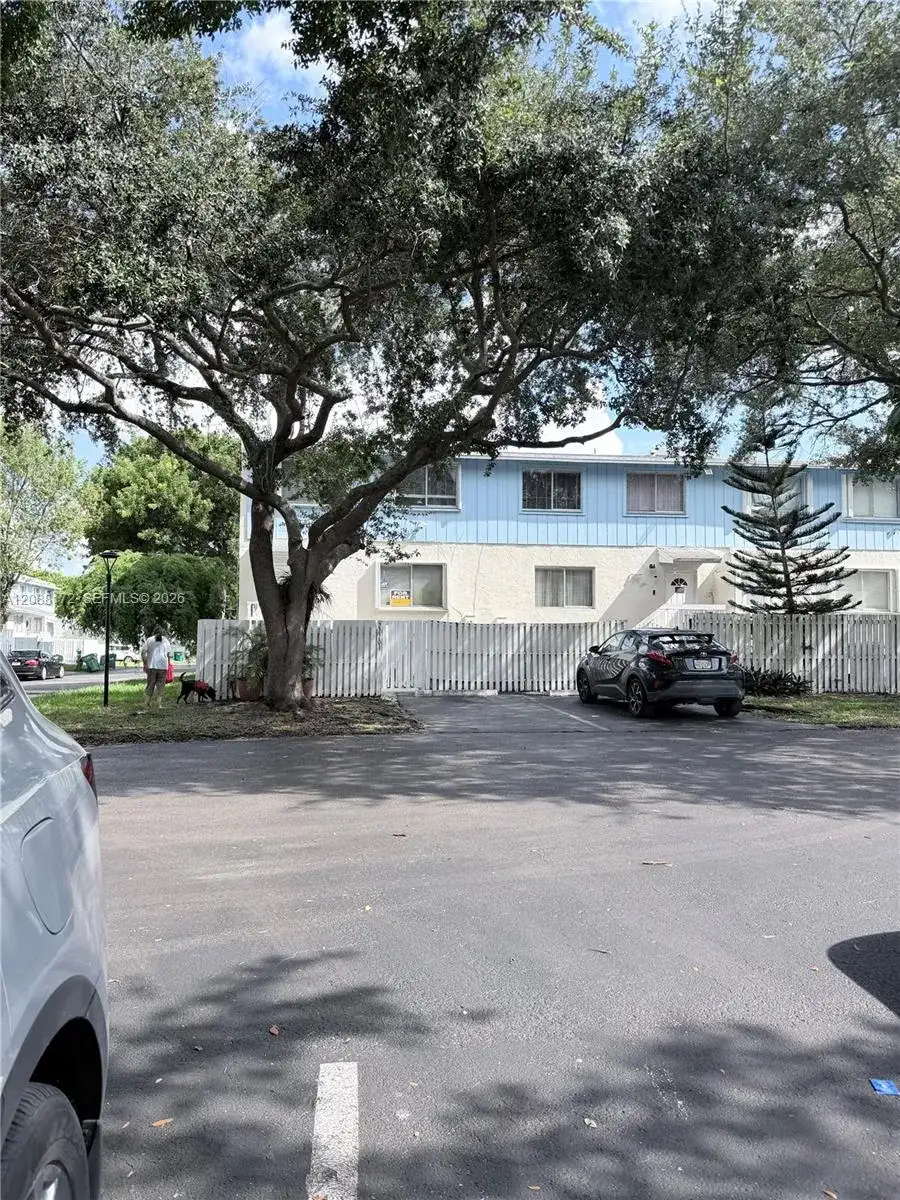 22201 SW 103rd Ave # 22201, Cutler Bay FL 33190 photo 3