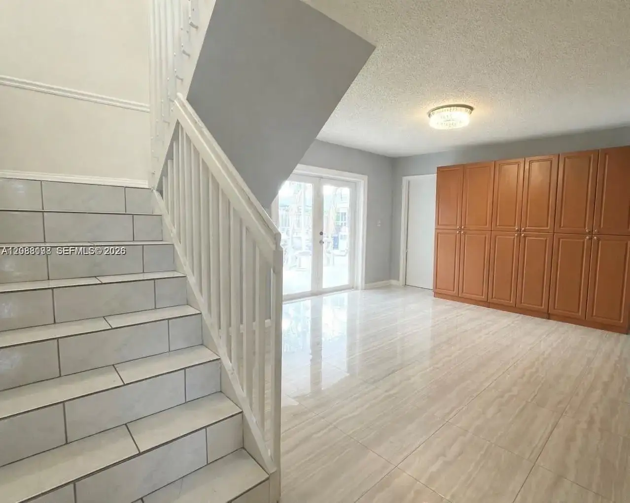15302 SW 180th Ter, Miami FL 33187 photo 5