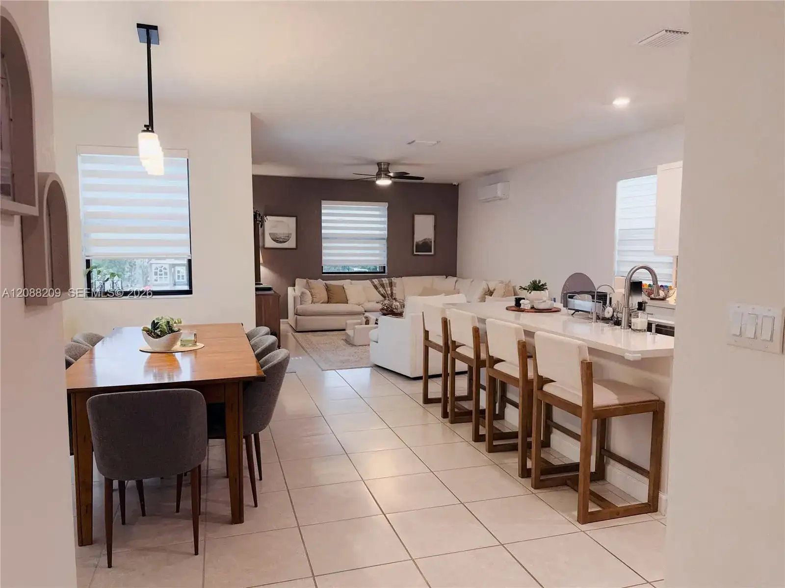 11014 W 35th Ln, Hialeah FL 33018 photo 4