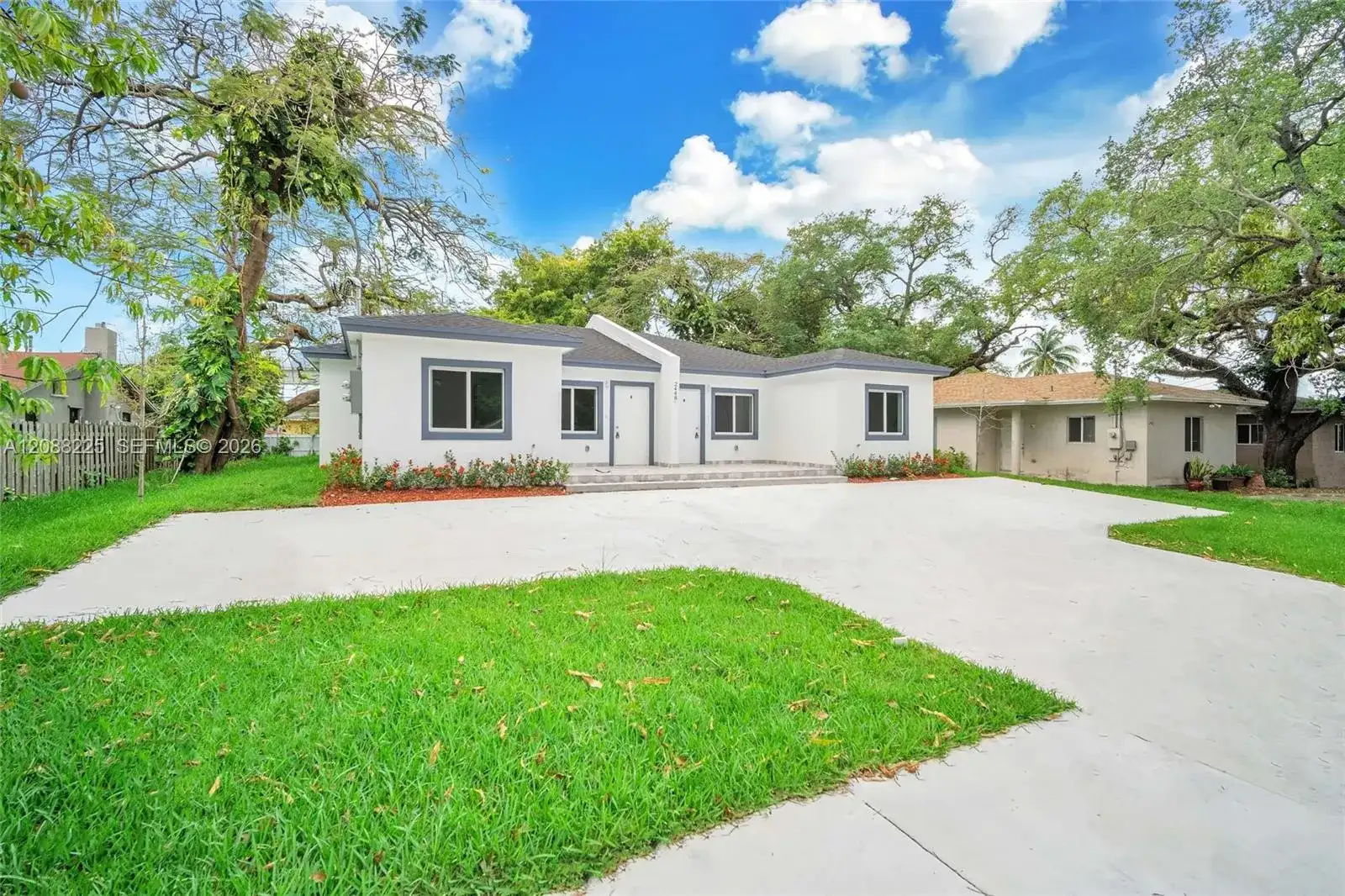 2448 NW 42nd St # B, Miami FL 33142 photo 2