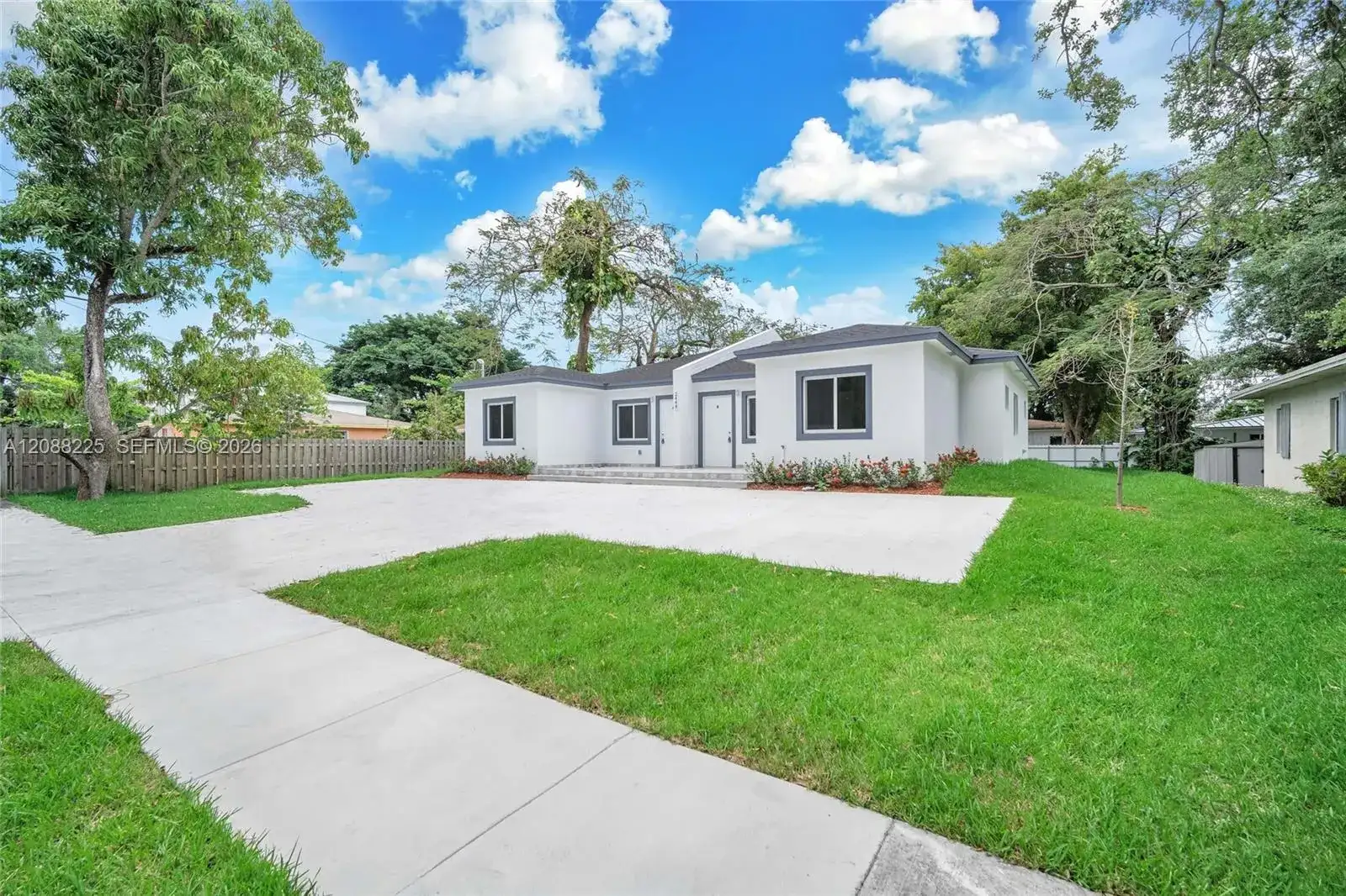 2448 NW 42nd St # B, Miami FL 33142 photo 3