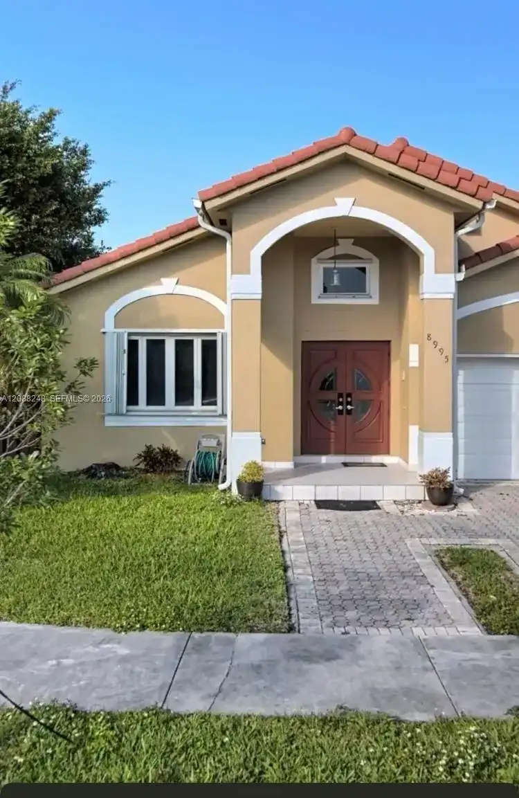 8995 NW 148th St # 8995, Miami Lakes FL 33018