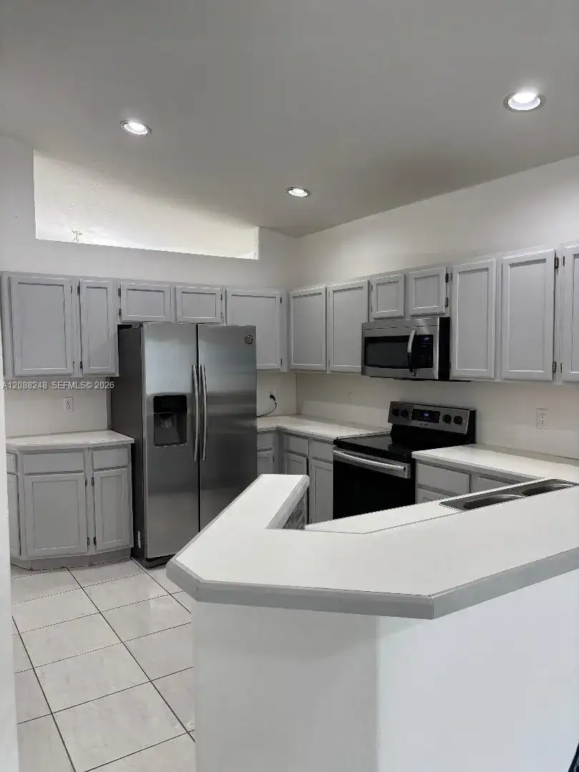 8995 NW 148th St # 8995, Miami Lakes FL 33018 photo 4