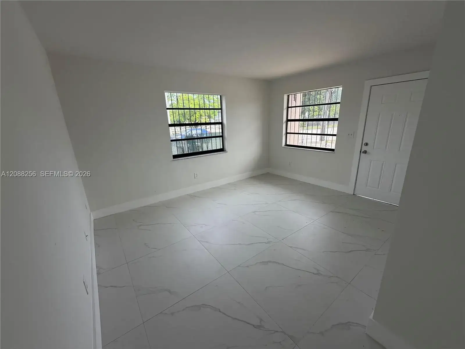 595 E 8th St # 595, Hialeah FL 33010 photo 4